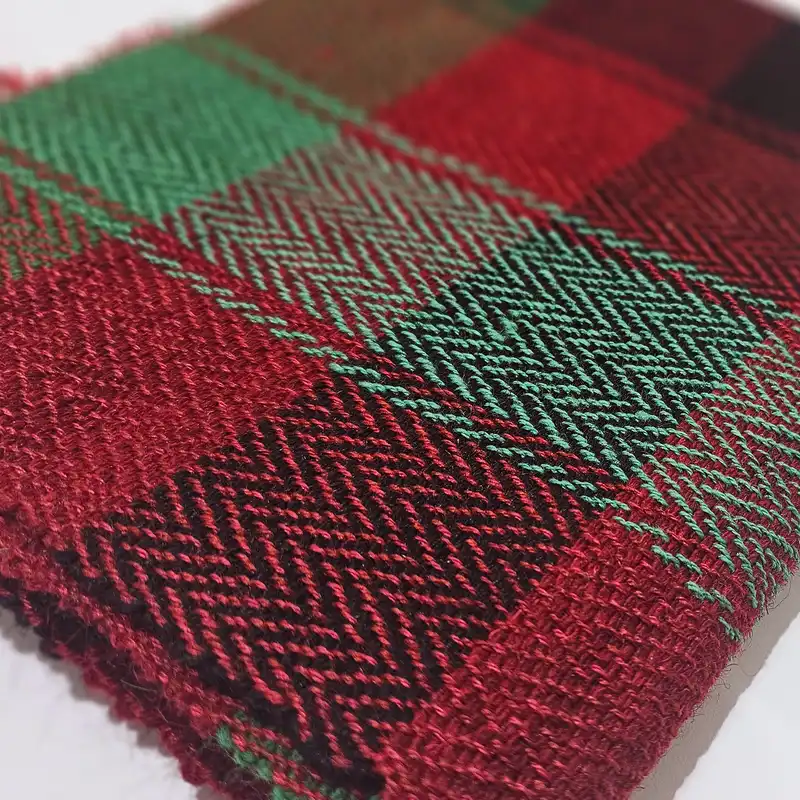 جاجیم دستباف طرح چهارخانه سنتی