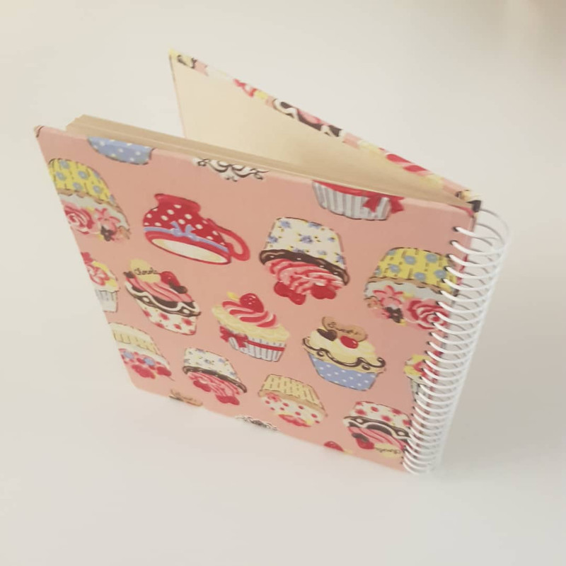 دفتر طراحی 60 برگ مدل کاپ کیک