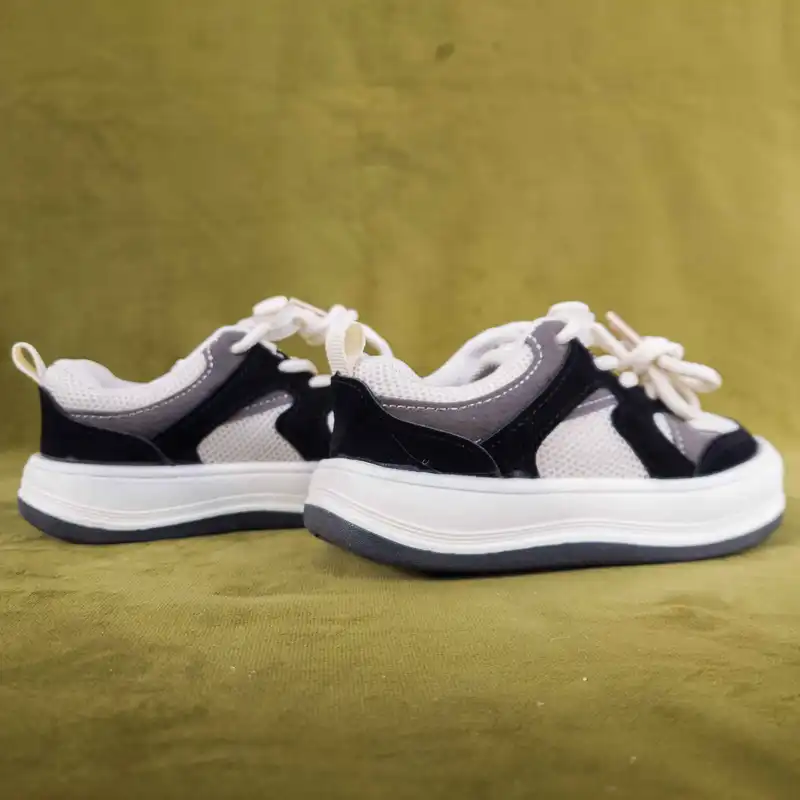 کفش مخصوص پیاده روی بچگانه مدل Q-LunQ BlkQ-104004