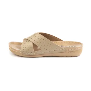 دمپایی زنانه رایکا طب مدل سایه رنگ کرم