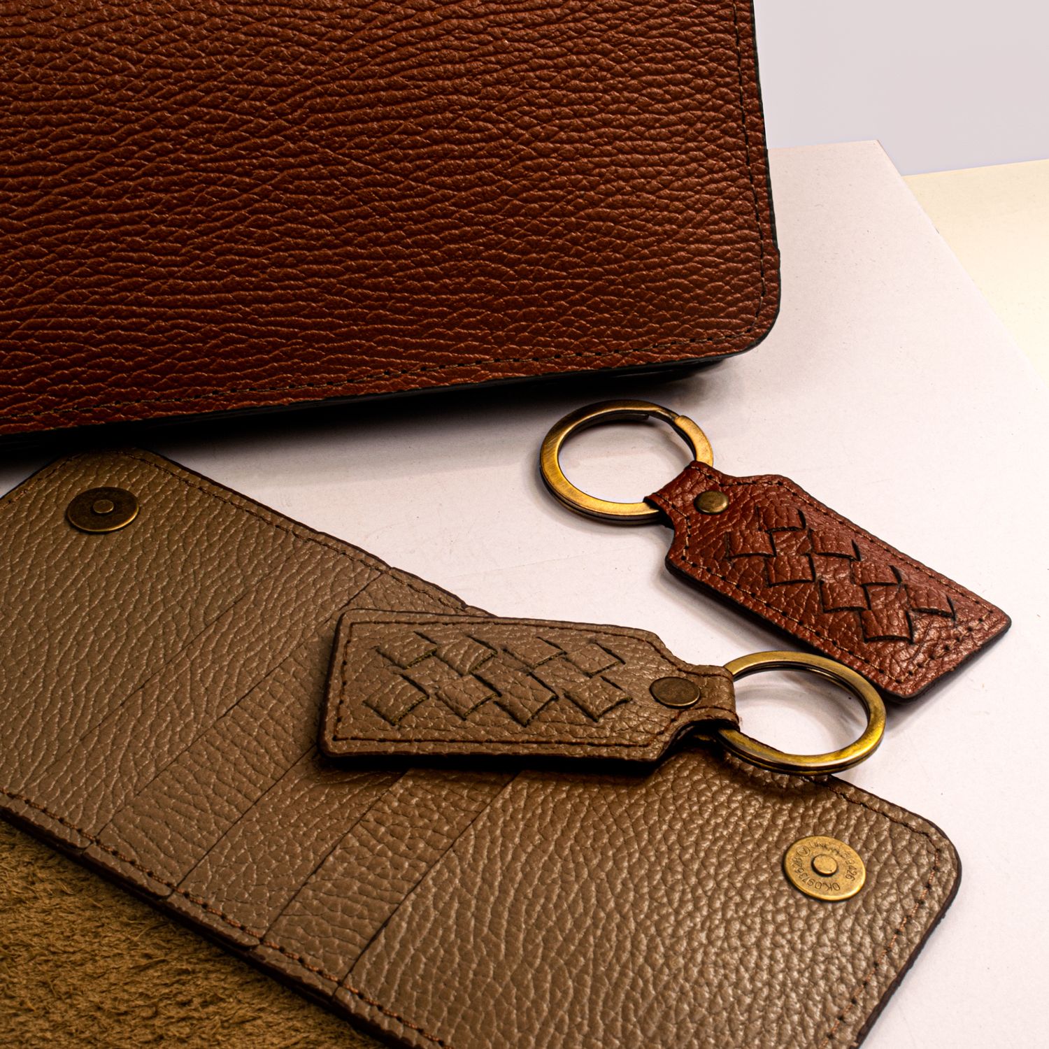 ست هدیه چرم عطارد مدل A10 - - 16