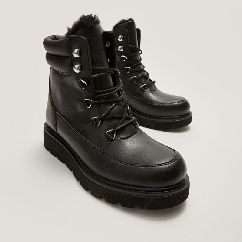 نیم بوت زنانه ال سی وایکیکی مدل طبی TPU