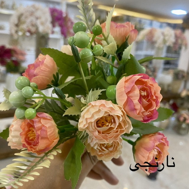 دسته گل مصنوعی مدل بوته نسترن 10 گل