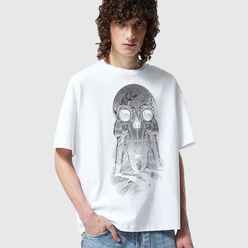 تی شرت آستین کوتاه مردانه مدل فضانورد خارج شده از زمین در ماه z612