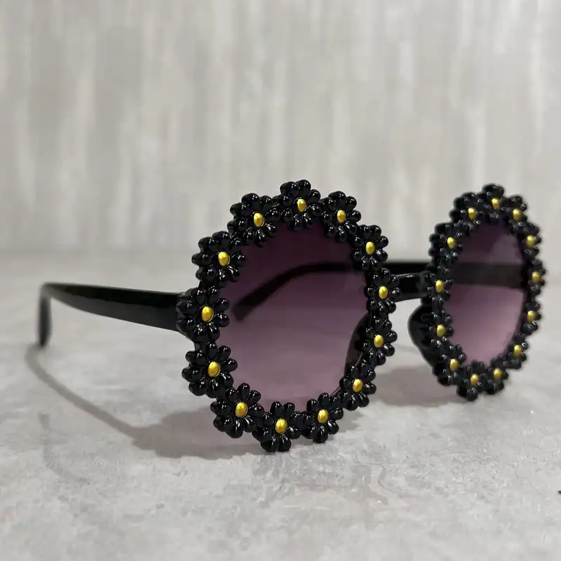 عینک آفتابی بچگانه مدل دایره بابونه کد BLK 6