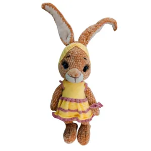 عروسک بافتنی مدل خانم هویچی