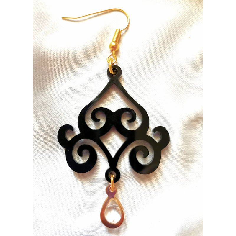 گوشواره دخترانه مدل فرفورژه گوشواره دخترانه مدل فرفورژه