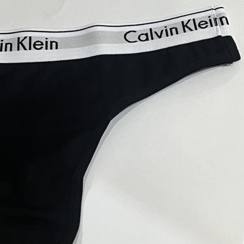 ست نیم تنه و شورت زنانه مدل بکلس مرلین رنگ مشکی