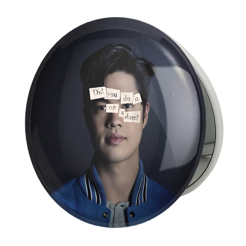 آینه جیبی خندالو طرح زک 13دلیل برای اینکه Reasons Why13 مدل تاشو کد 20340 