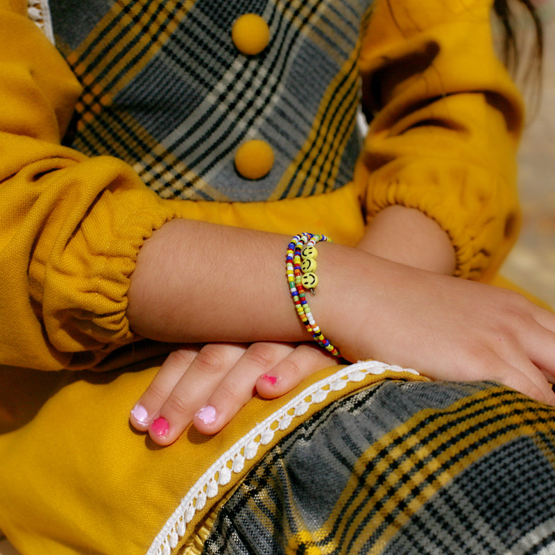 دستبند دخترانه مدل خندان