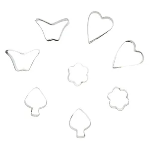 کاتر شیرینی مدل KNH  مجموعه 8 عددی 