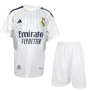 ست تی‌شرت آستین کوتاه و شلوارک ورزشی مردانه مدل رئال مادرید