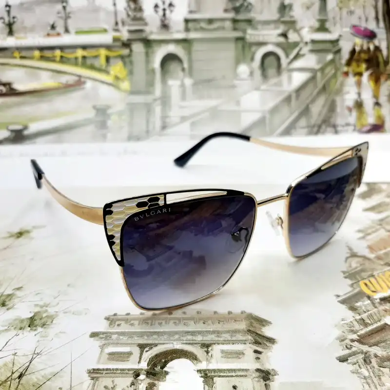 عینک آفتابی زنانه  مدل BV22302018a