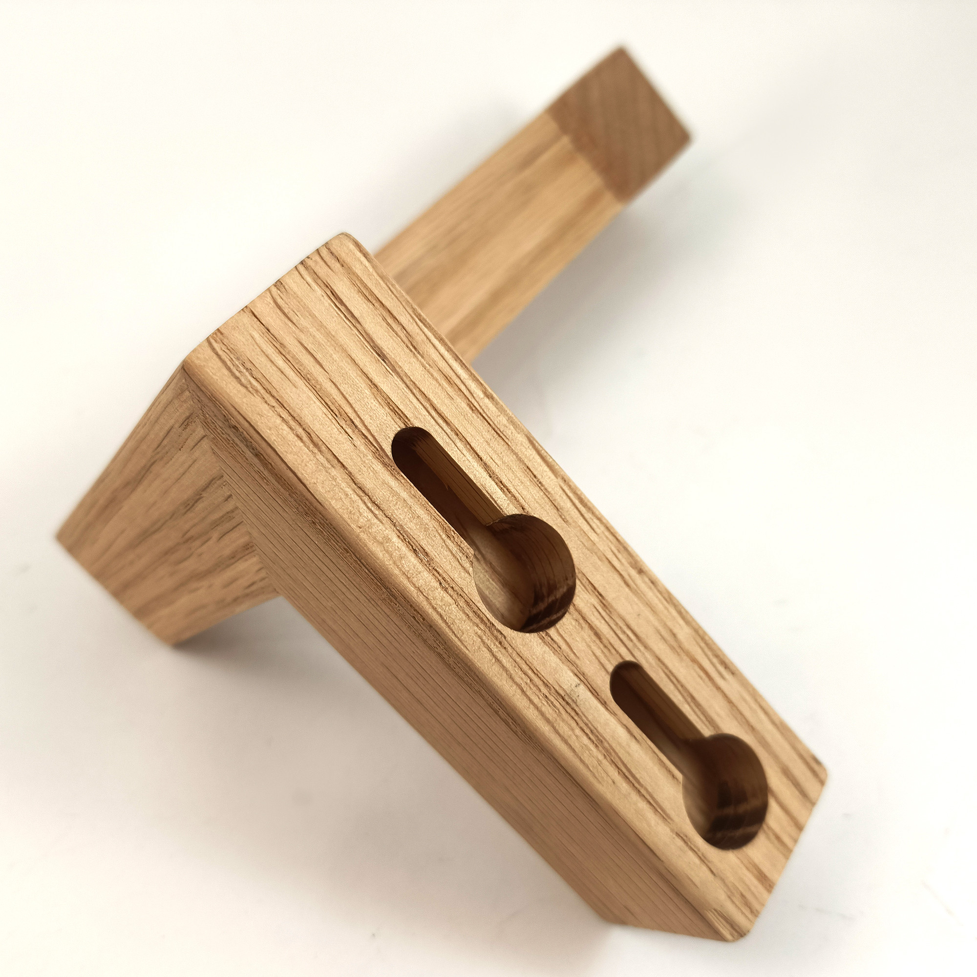 پایه رول دستمال باخله مدل Oak-Right