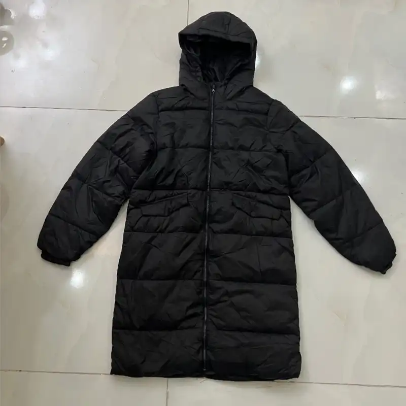 کاپشن زنانه آی چی مدل C2028