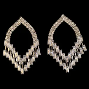 گوشواره میخی زنانه مدل نگینی مجلسی ژورنالی