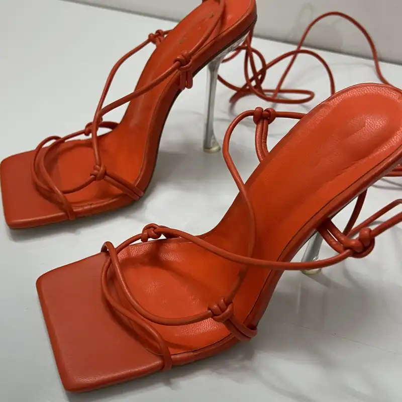 صندل زنانه مدل پاشنه شیشه ای 100170