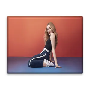 کاشی اطلس آبی طرح سابرینا کارپنتر مدل T6256