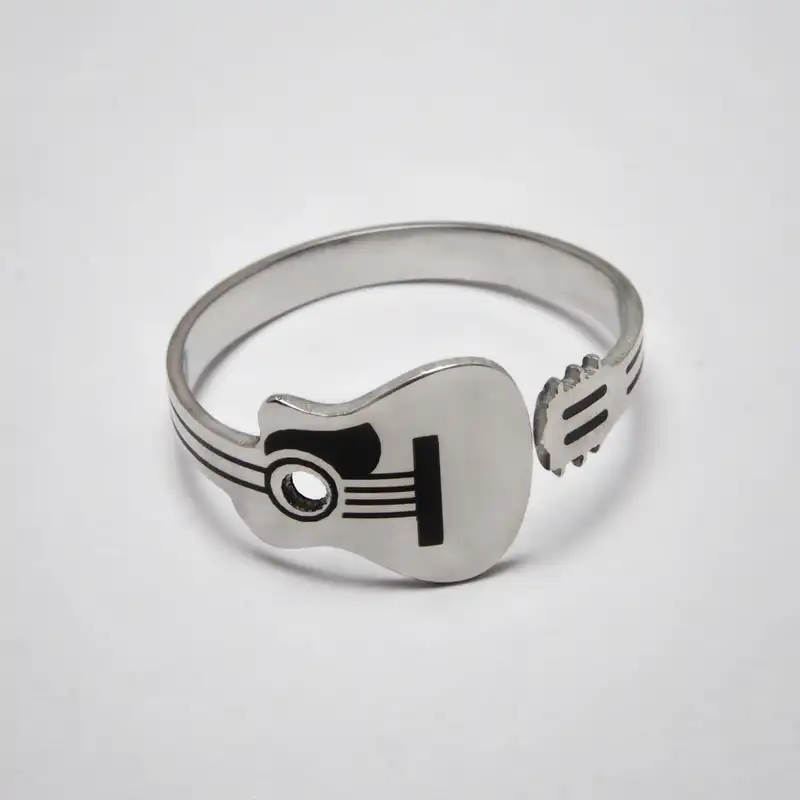 انگشتر مدل گیتار