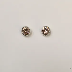 گوشواره زنانه اکسسورایز مدل نگین GA434