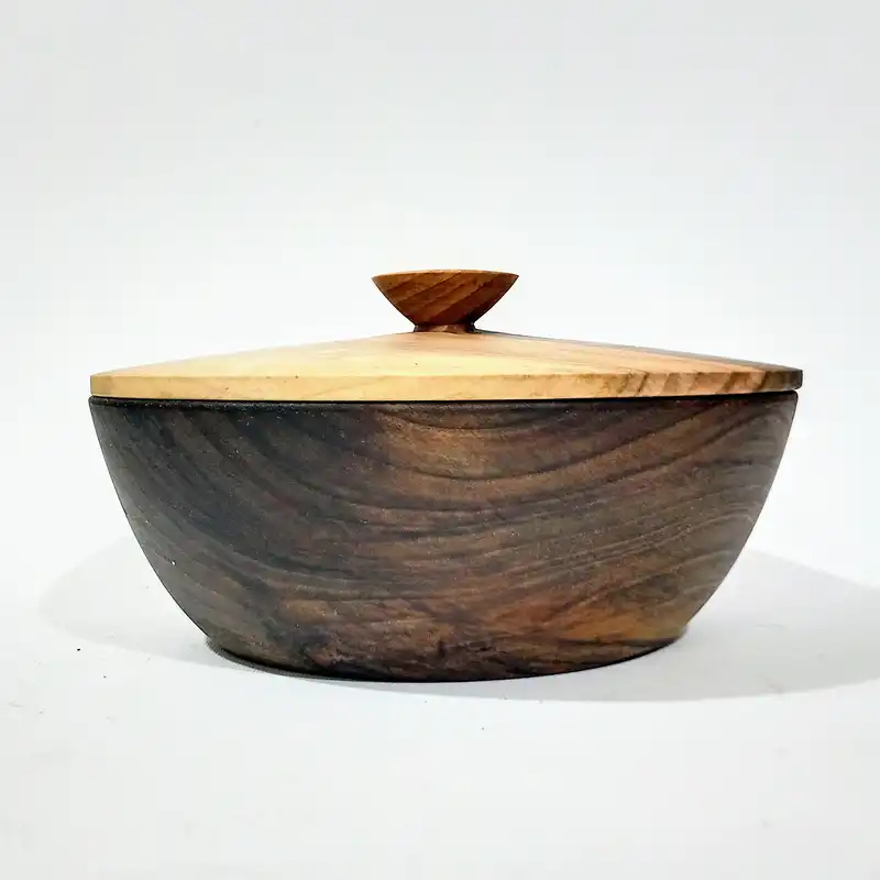 شکلات خوری چوبی مدل دو گردو