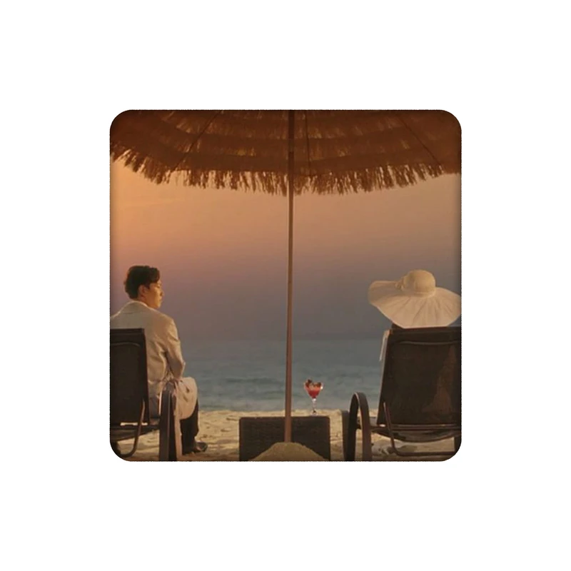 زیرلیوانی طرح سریال کره ای هتل دل لونا کد 1563842