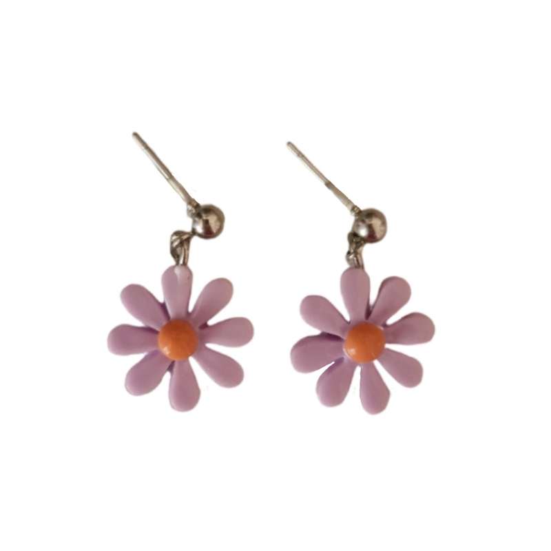 گوشواره دخترانه مدل بابونه گوشواره دخترانه مدل بابونه