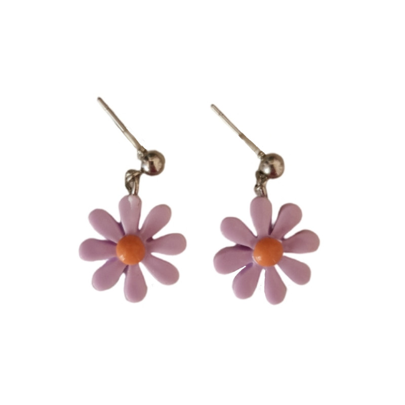 گوشواره دخترانه مدل بابونه گوشواره دخترانه مدل بابونه