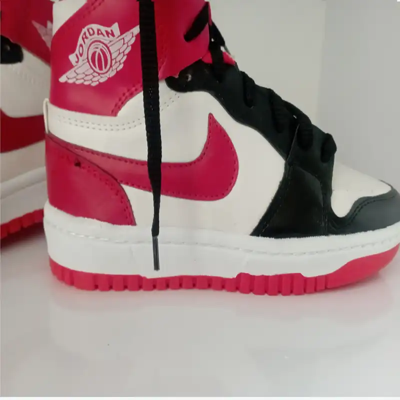 کفش بسکتبال زنانه مدل jd کد 001