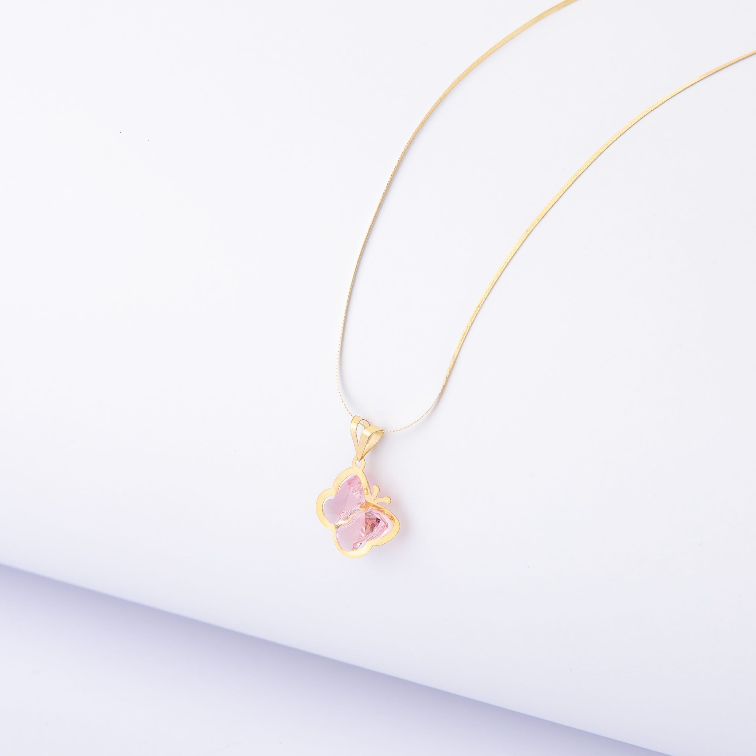 آویز گردنبند طلا 18 عیار زنانه مدل پروانه