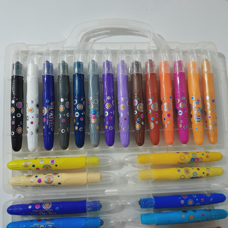 پاستل روغنی 36 رنگ مدل پیچی کد P2 به همراه قلم مو