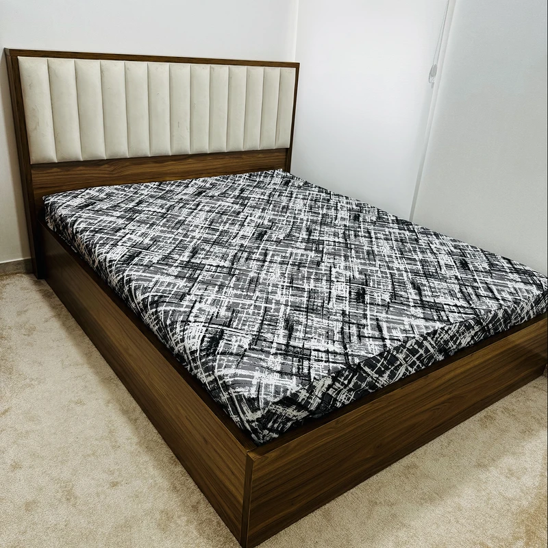 ملحفه ناتوسا مدل کشدار ماکارانا دو نفره سایز 200x160 سانتی متر