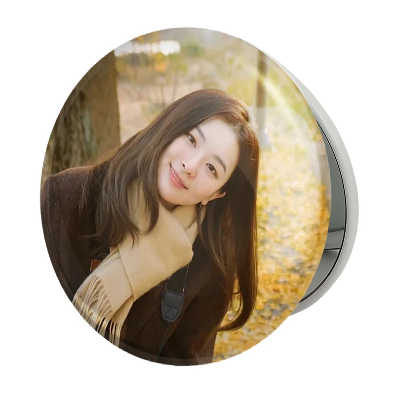 آینه جیبی خندالو طرح سولگی گروه رد ولوت Red Velvet مدل تاشو کد 13011 