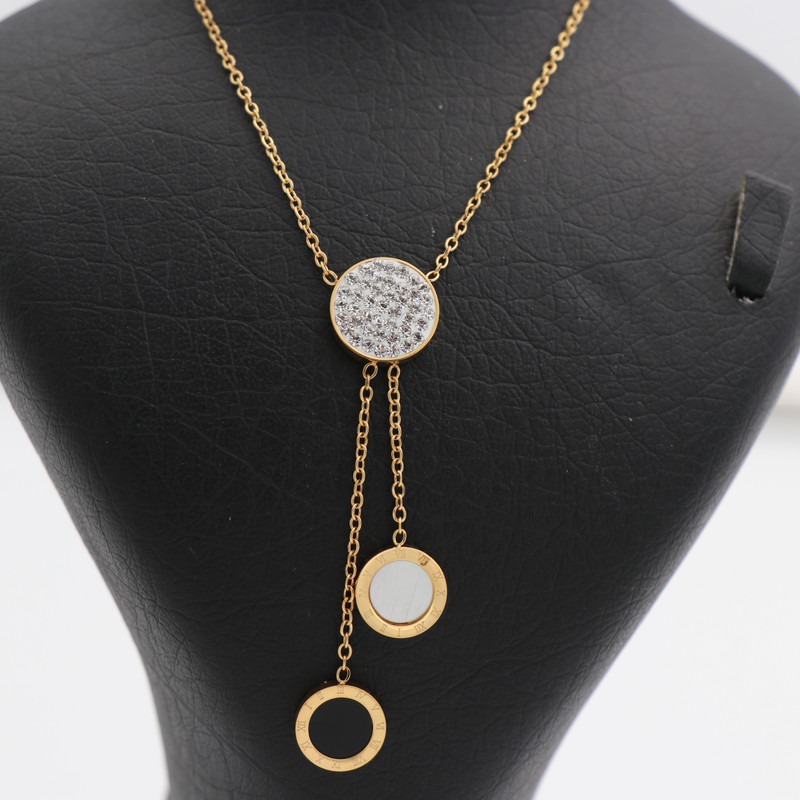 گردنبند دخترانه مدل گرد نگینی آویز دار کد 1120