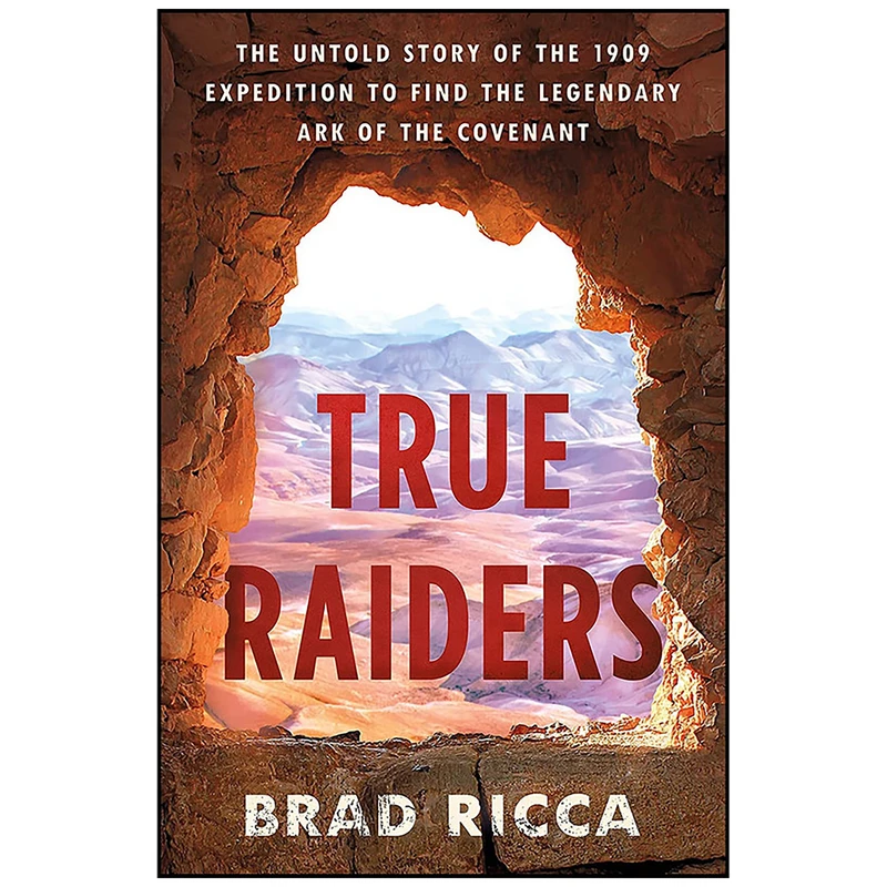 کتاب True Raiders اثر Brad Ricca انتشارات St. Martins Press
