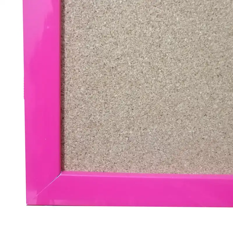 تابلو اعلانات پی اند ام پروداکتس کد 4560 سایز 45x60 سانتی متر