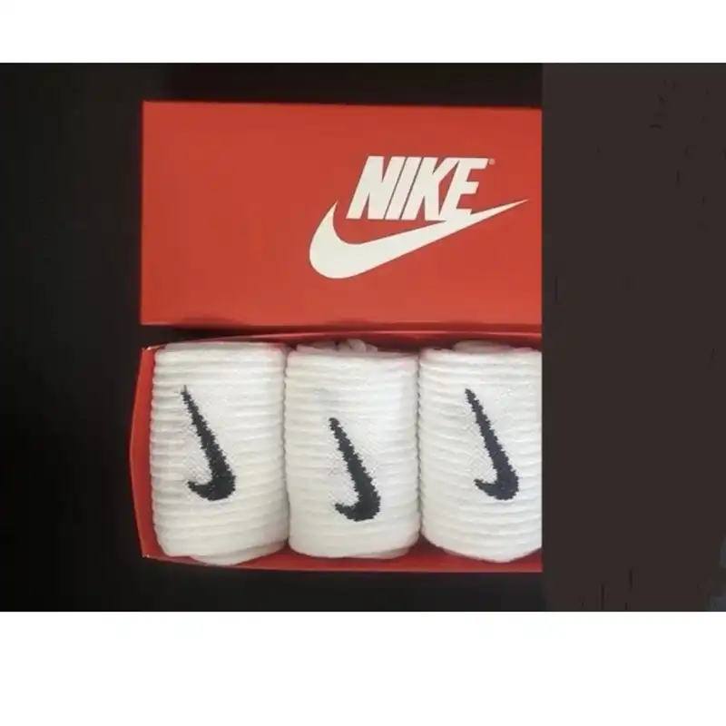 جوراب ورزشی ساق کوتاه زنانه مدل Spark Wool بسته 3 عددی