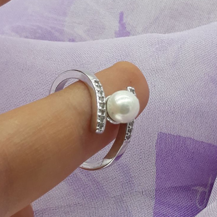 انگشتر زنانه مدل SH 712 انگشتر زنانه مدل SH 712