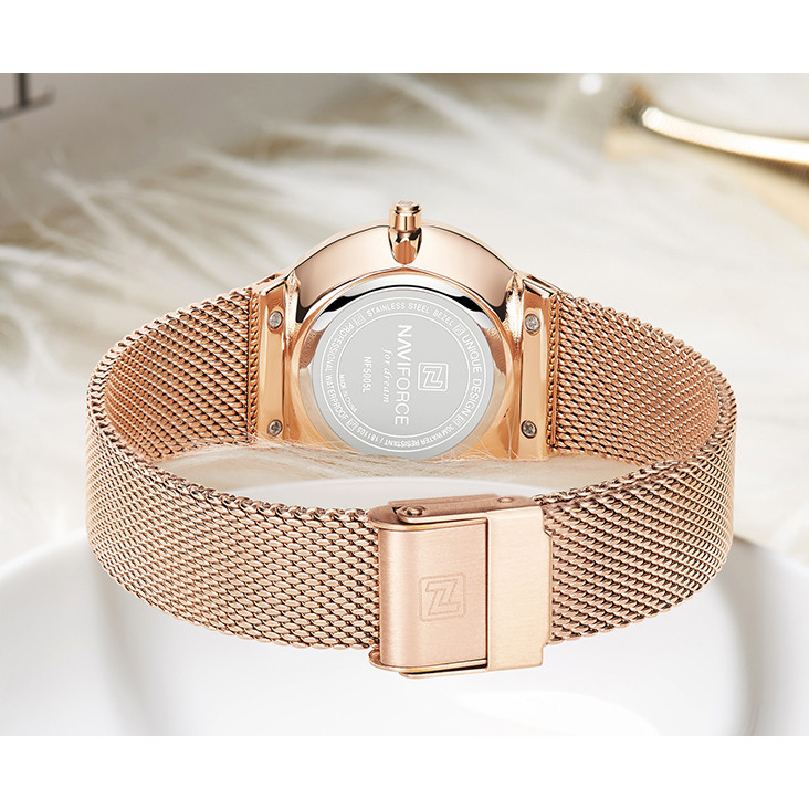 ساعت مچی عقربه ای زنانه نیوی فورس مدل NF5005 rgw ساعت مچی عقربه ای زنانه نیوی فورس مدل NF5005 rgw