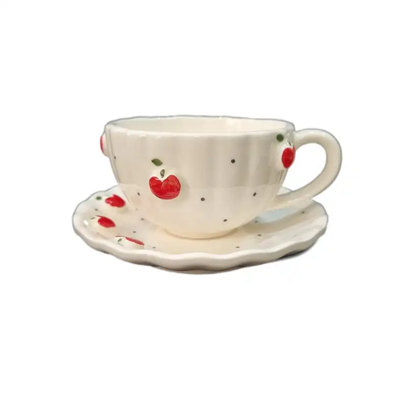 ست فنجان و نعلبکی سرامیکی مدل سیب کد 1250