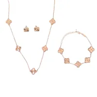 نیم ست زنانه مدل ونکلیف