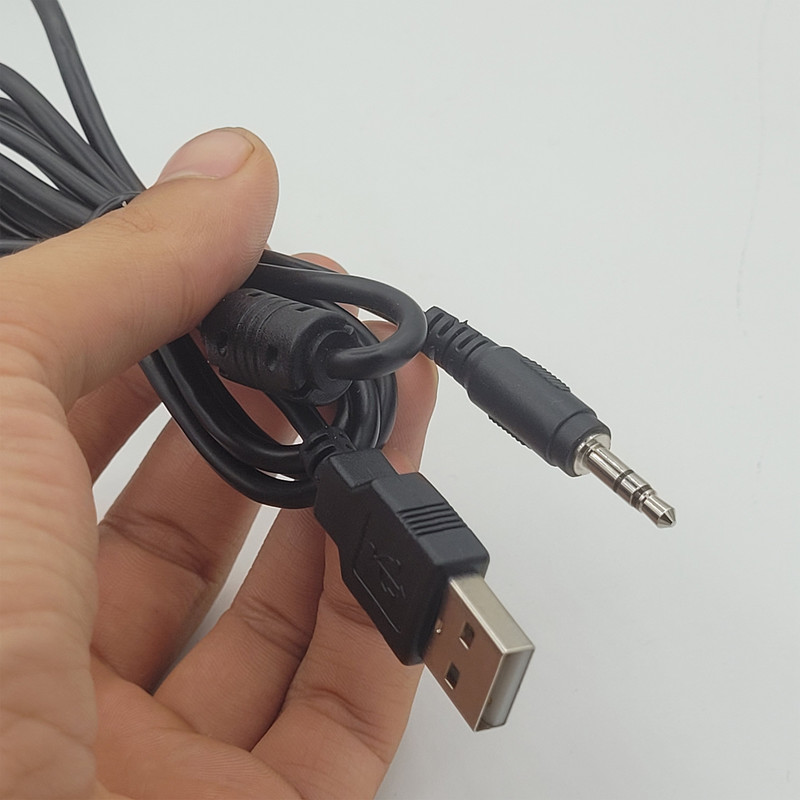 وب کم مدل C400