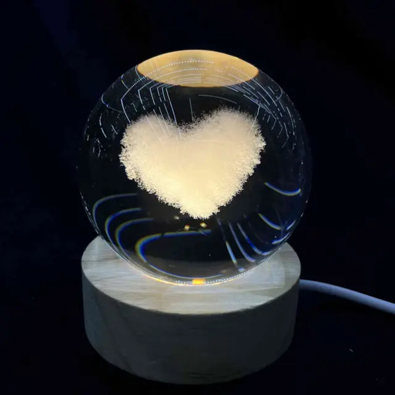 چراغ خواب مدل گوی کریستالی طرح قلب 3D چراغ خواب مدل گوی کریستالی طرح قلب 3D