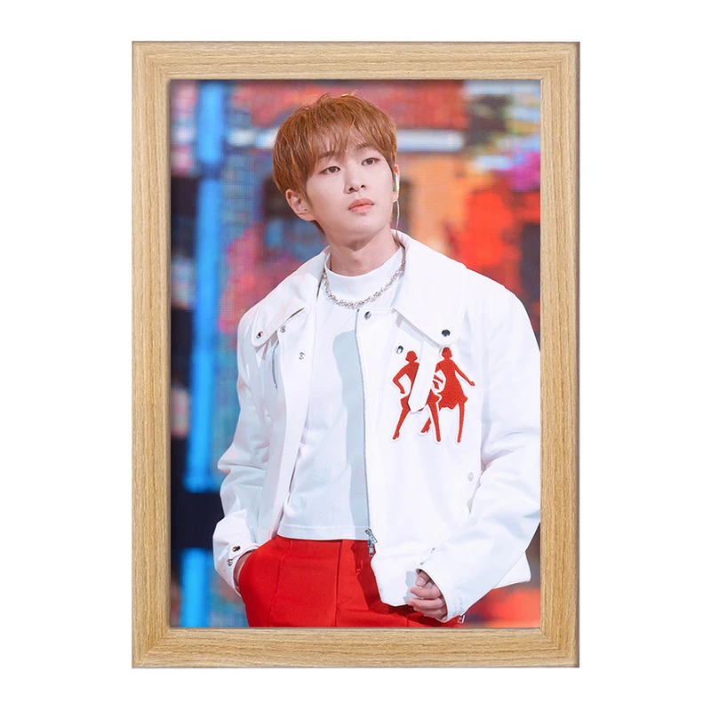 تابلو خندالو مدل اونیو گروه شاینی Shinee  کد 21307