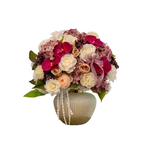 گلدان به همراه گل مصنوعی مدل 031