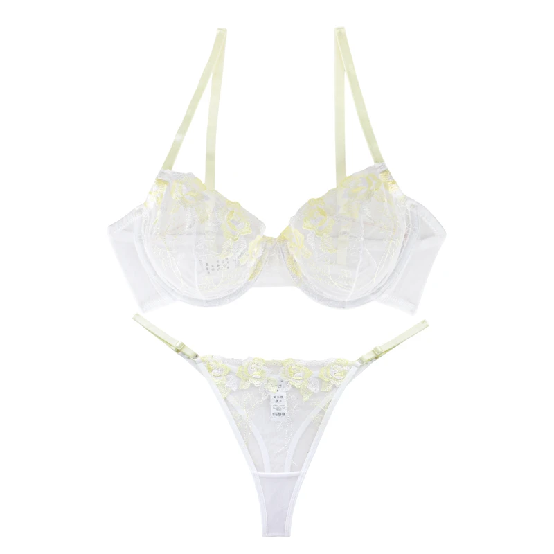 ست سوتین و شورت زنانه برتا مدل فنردار توری کد 2020LY