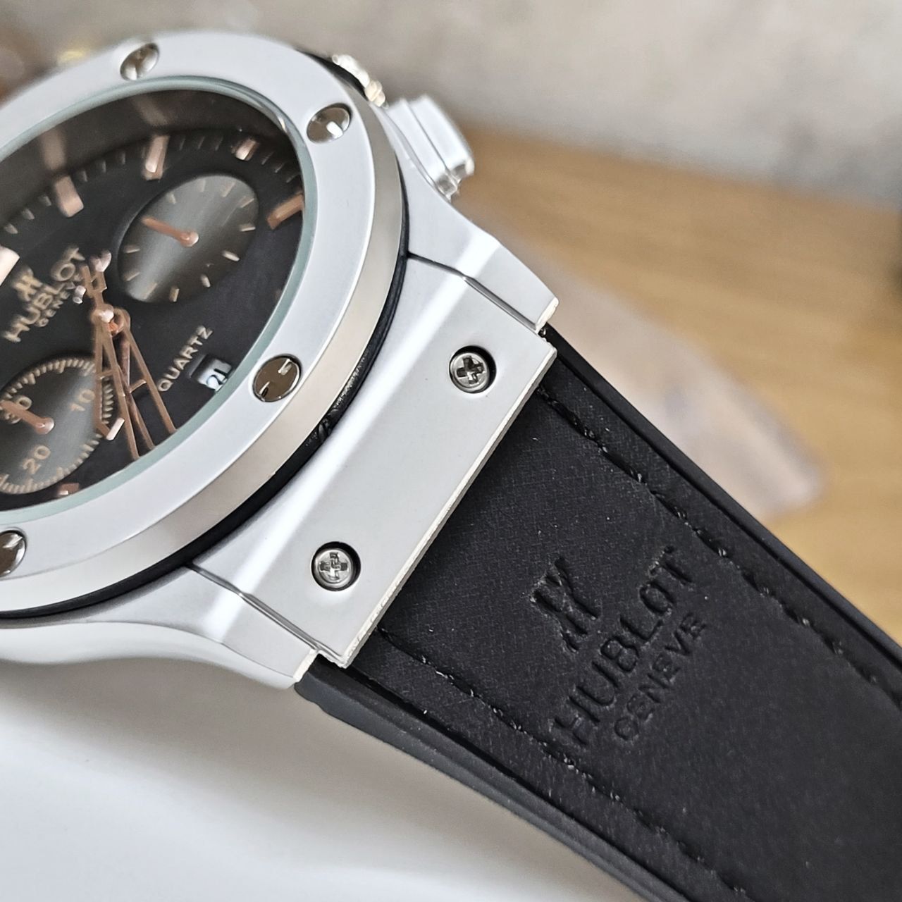 ساعت مچی عقربه‌ای مردانه  مدل تک موتور ساده tt -  - 5