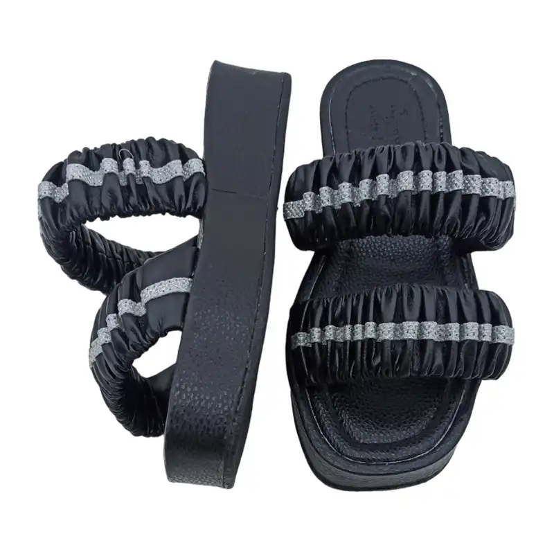 صندل زنانه مدل چروک رنگ مشکی