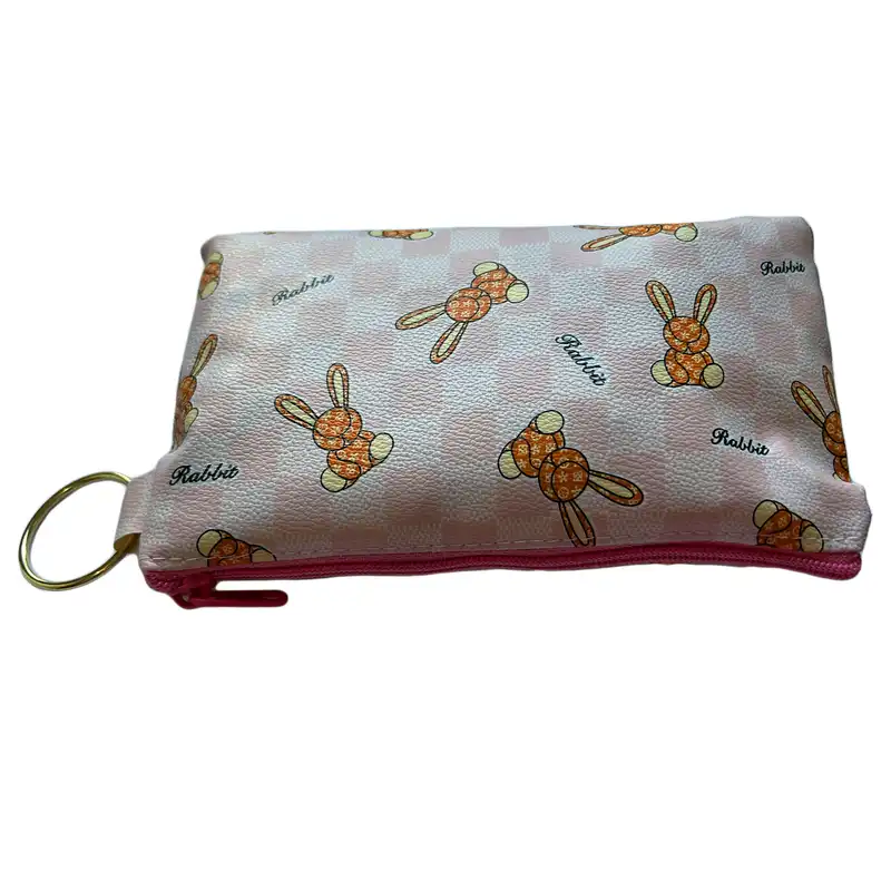 کیف لوازم آرایش زنانه مدل  LVL Rabbit