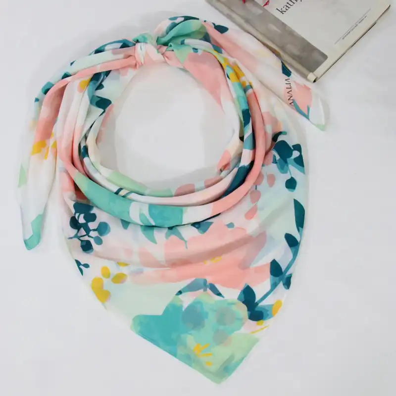 روسری زنانه مدل نخی مزونی بهشت کد ana-2670